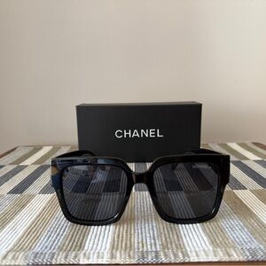 ✨Chanel Sunglasses – Model 9399